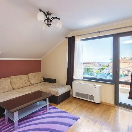 Kristal Guest house