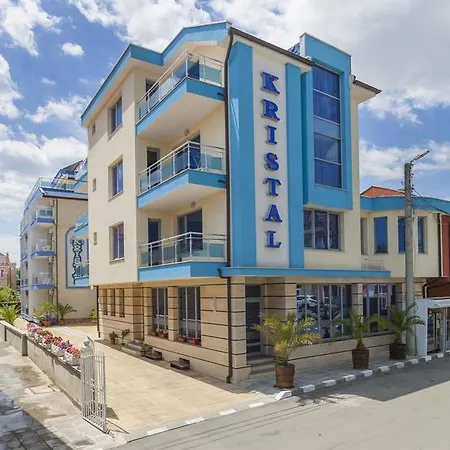 Konukevi Kristal 2*