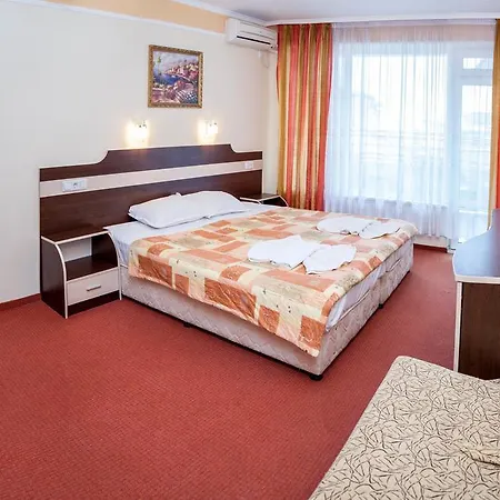 Guest house Kristal Ravda